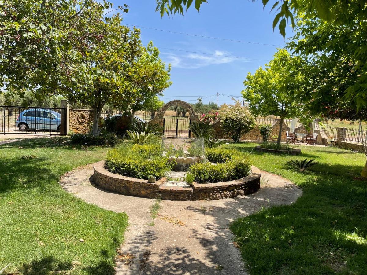 Mama'S Sunshine Garden Villa Agios Ilias  المظهر الخارجي الصورة